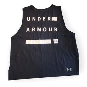 4/$35 Under Armour Tank Womens M